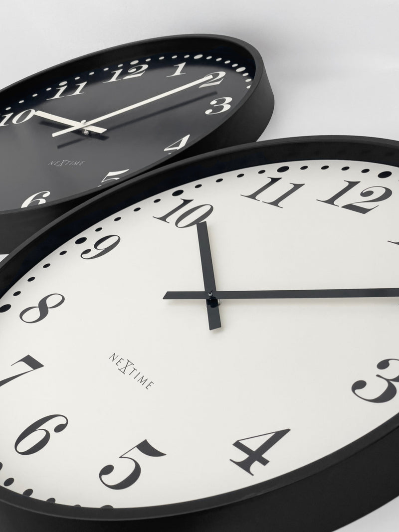Dizajnové nástenné hodiny 2269zi Nextime Hands 85cm Dekorácie do bytu Dizajnové nástenné hodiny 2269zi Nextime Hands 85cm Dekorácie do bytu